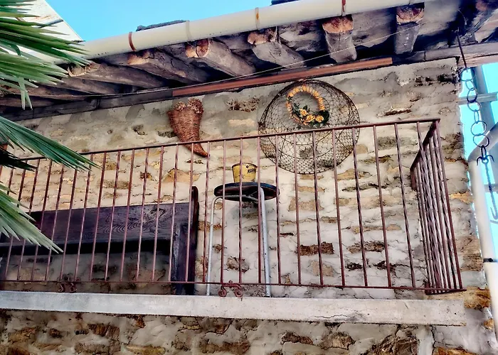 La Canal Tatil Evi *